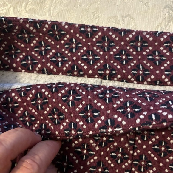 NWT Loft Stretchy Skirt, Size 18 - Picture 4 of 8